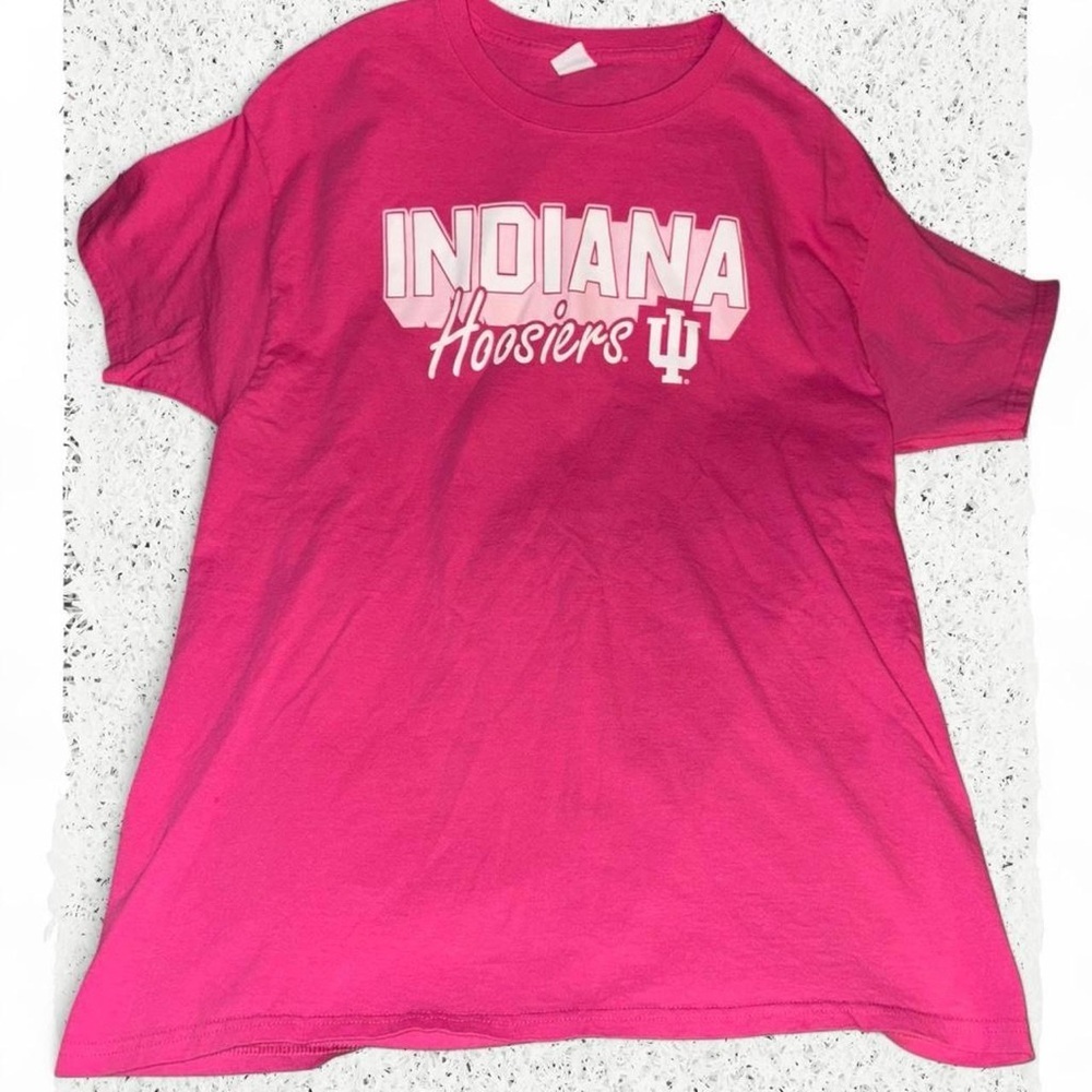 Women’s L Indiana Hoosiers Pink T-Shirt